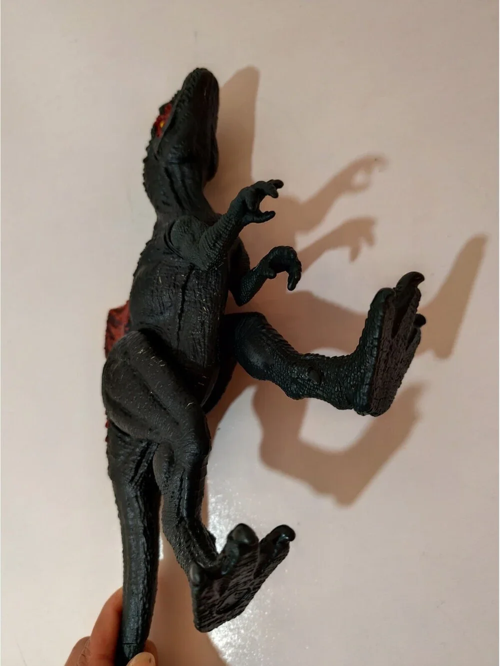 RARE Jurassic World Park Dino Rivals Concavenator Dinosaur Figure Toy 14